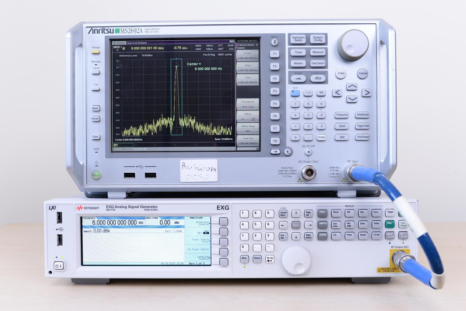 Keysight N5171B до 6 ГГц